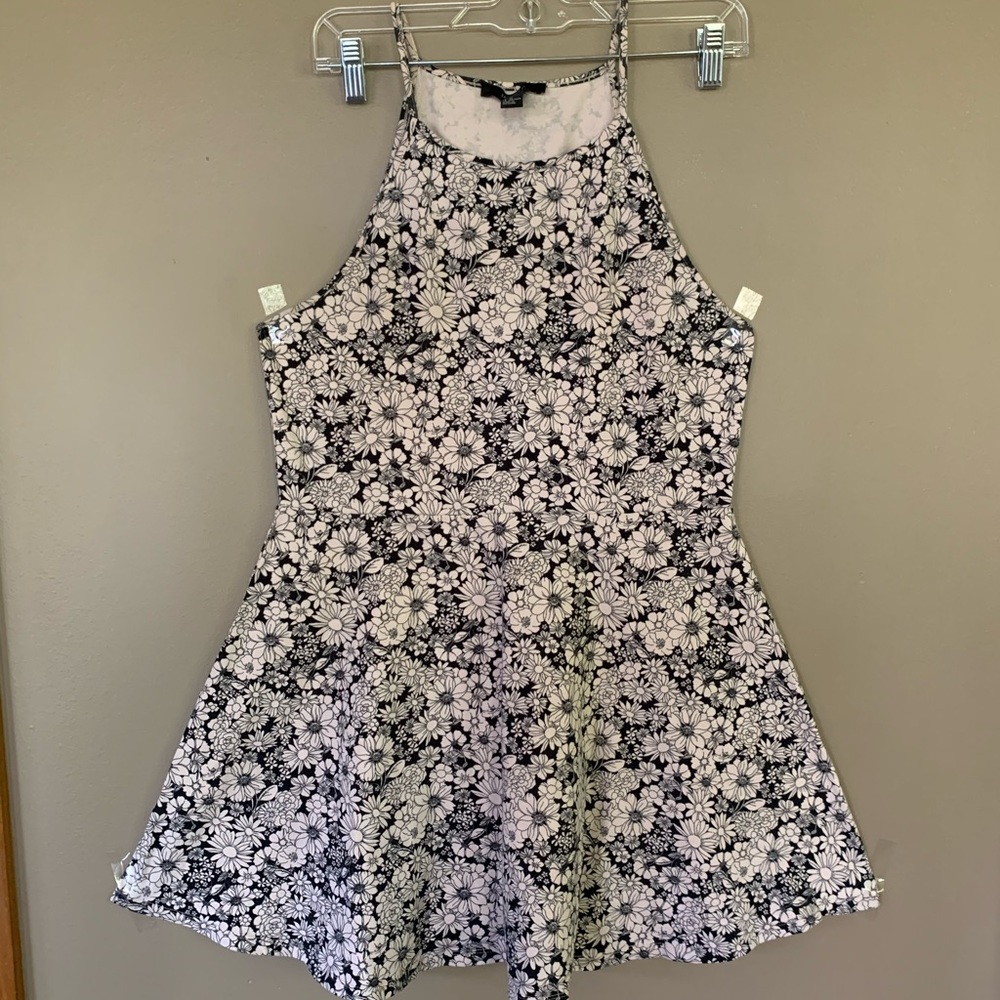 Forever 21 floral halter skater dress size XL